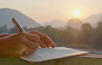 Meditative Schreibwerkstatt im Advent