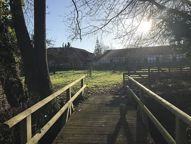 GEH – geh DEINEN WEG – geh ihn AUFRECHT
